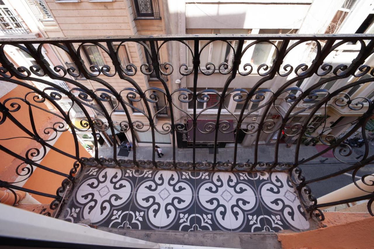 Hotel Taxim Cool Estambul Exterior foto